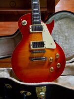 Guitarra Vintage Les Paul V100 - Imagem 2